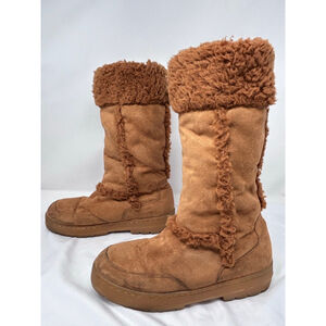 Brown Faux Suede Women’s Winter Boots with Faux Fur Trim Size 9